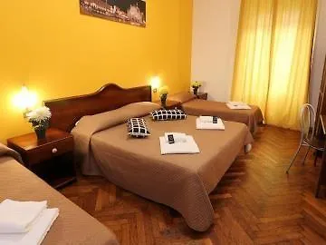 Royal Hotel