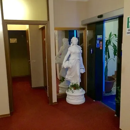 Royal 3* Milan